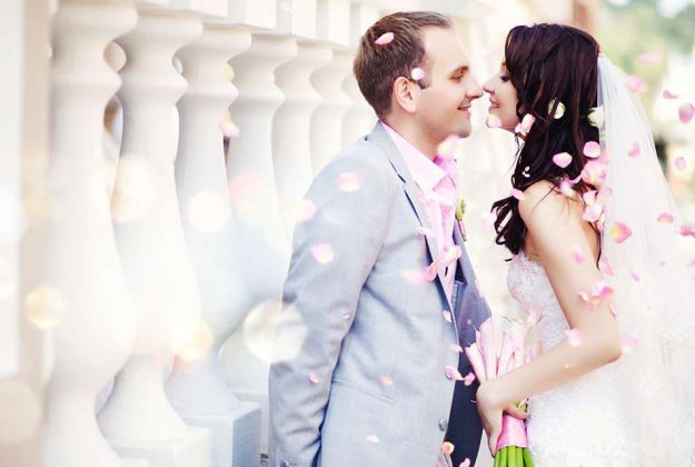What is the biggest difference between a matchmaking and a dating site?
