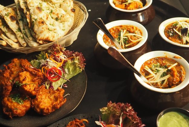 What types of cuisine can you find in Kharkiv?