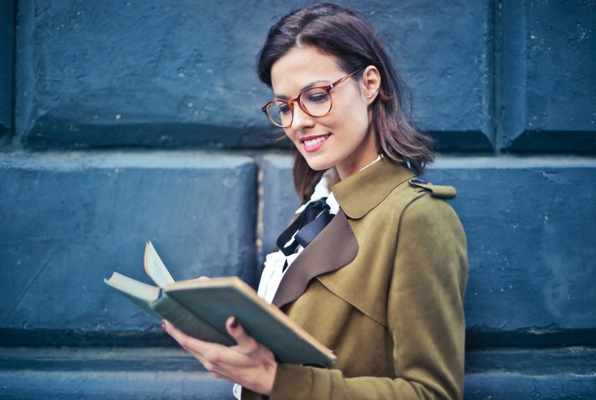 How To Date a Highly Intelligent Woman