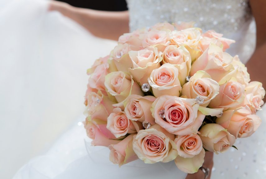 Why do Ukrainian women want to get married?