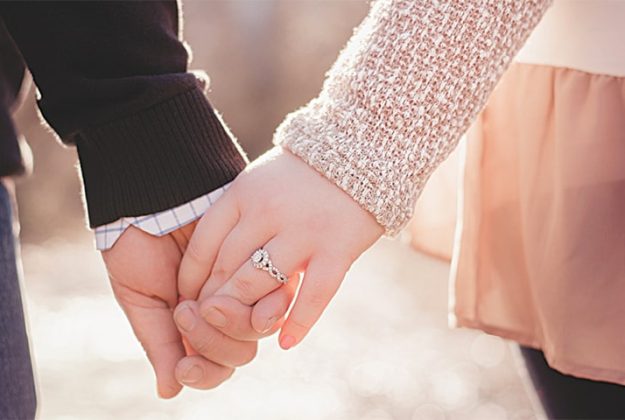 5 things a man needs to do in a successful relationships
