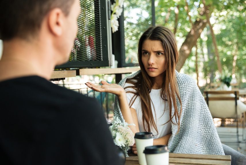 10 Red Flags in Dating